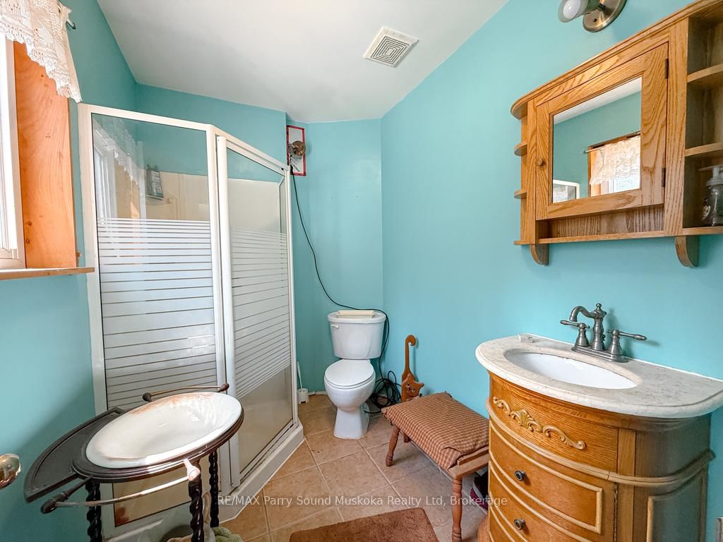1819 Machar Strong Boundary Road W • Strong, ON photo 24