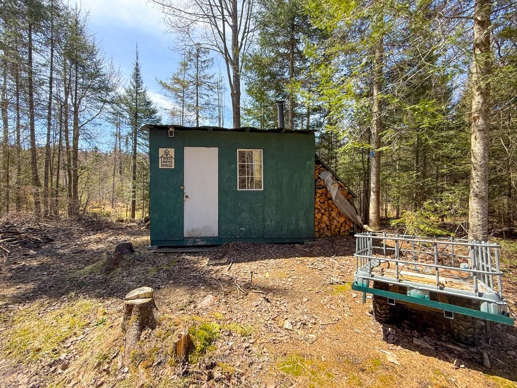 1819 Machar Strong Boundary Road W • Strong, ON photo 32