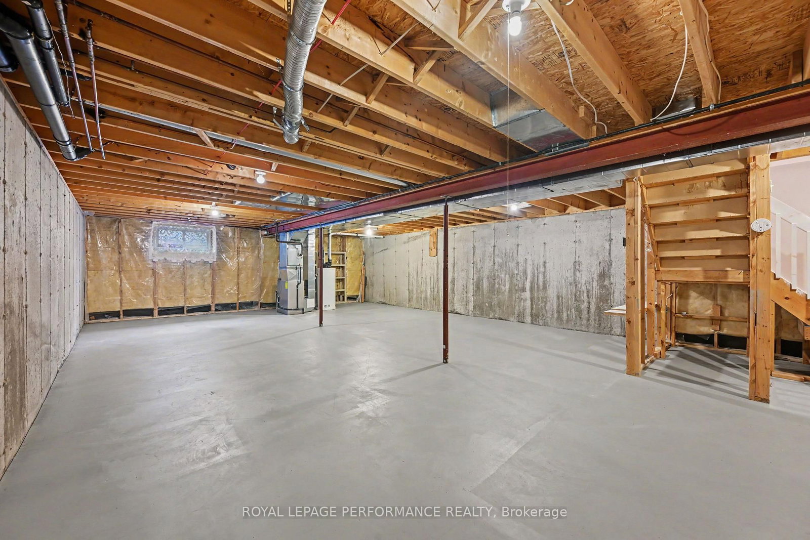 18 Daphne Crescent • Ottawa, ON photo 23