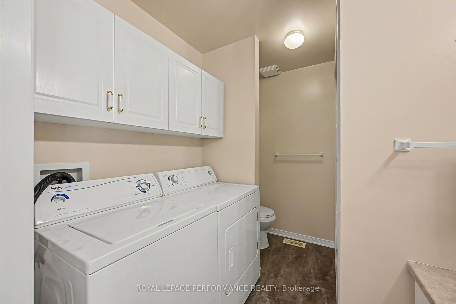 18 Daphne Crescent • Ottawa, ON photo 26