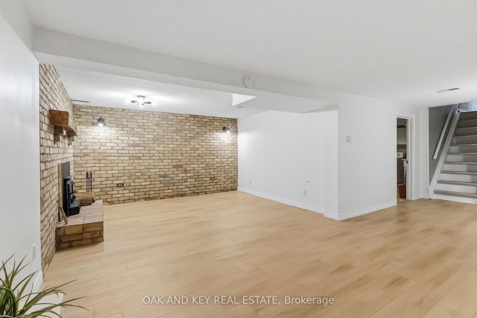 118 Harold Court • Lucan Biddulph, ON photo 23