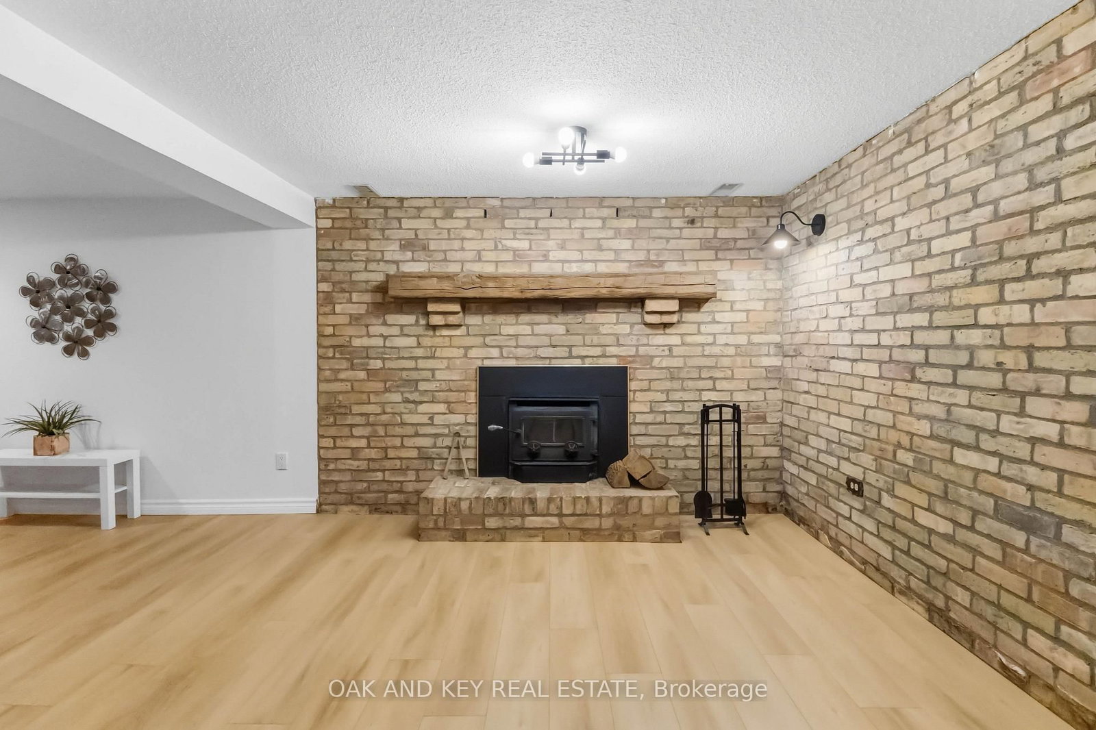 118 Harold Court • Lucan Biddulph, ON photo 24