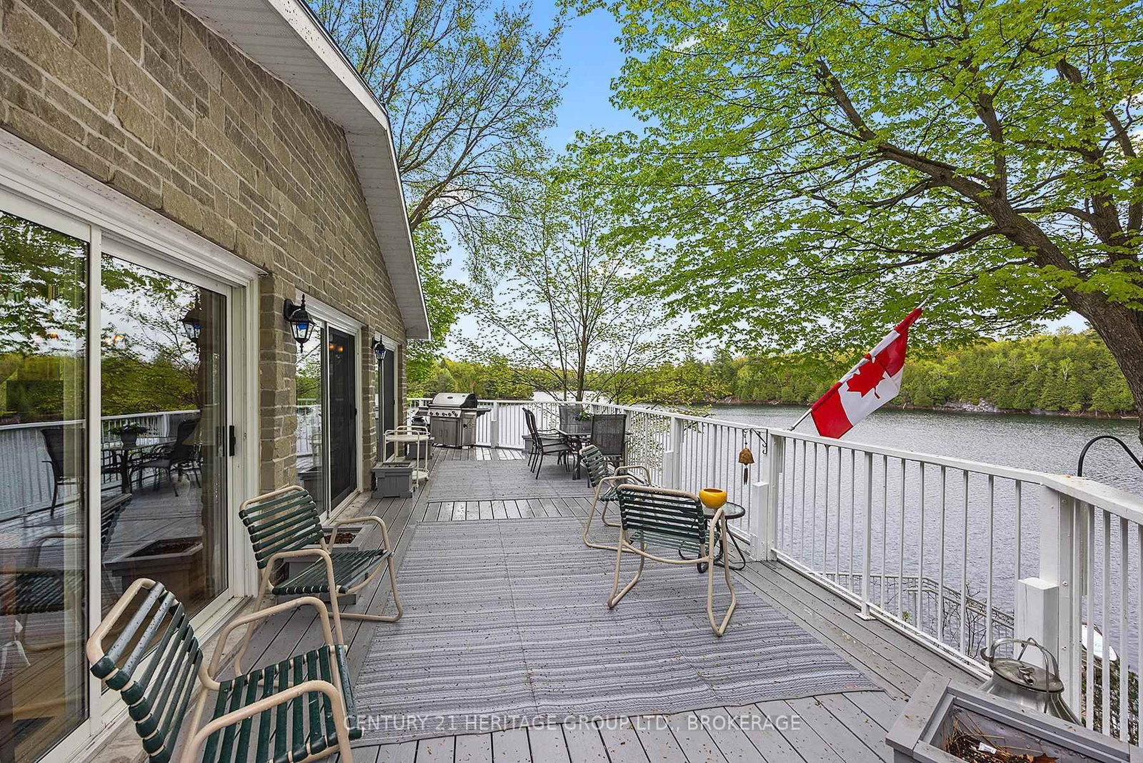 8126 Perth Road • Perth Road, ON photo 14