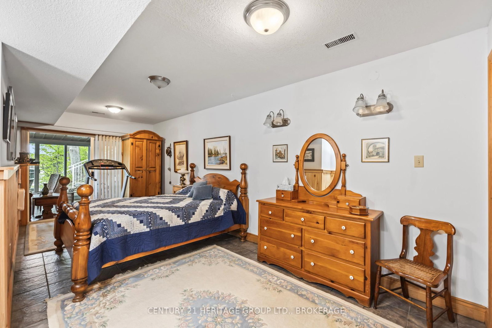 8126 Perth Road • Perth Road, ON photo 45