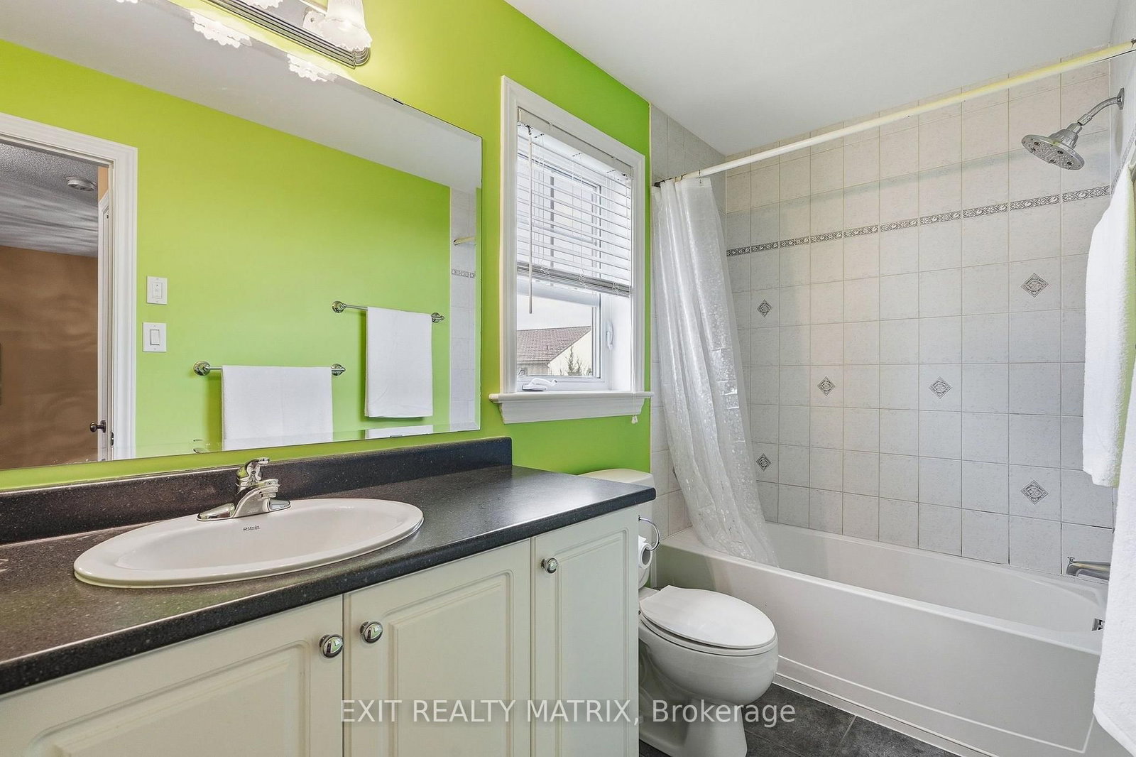 4233 Kelly Farm Drive • Ottawa, ON photo 22