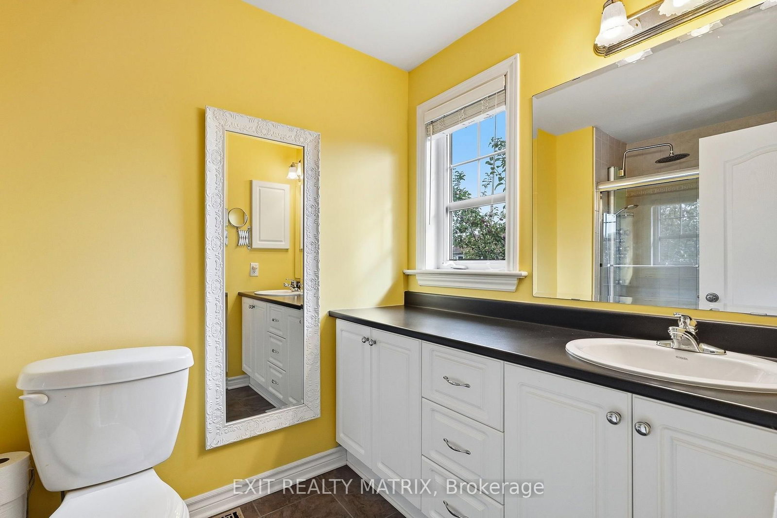4233 Kelly Farm Drive • Ottawa, ON photo 25