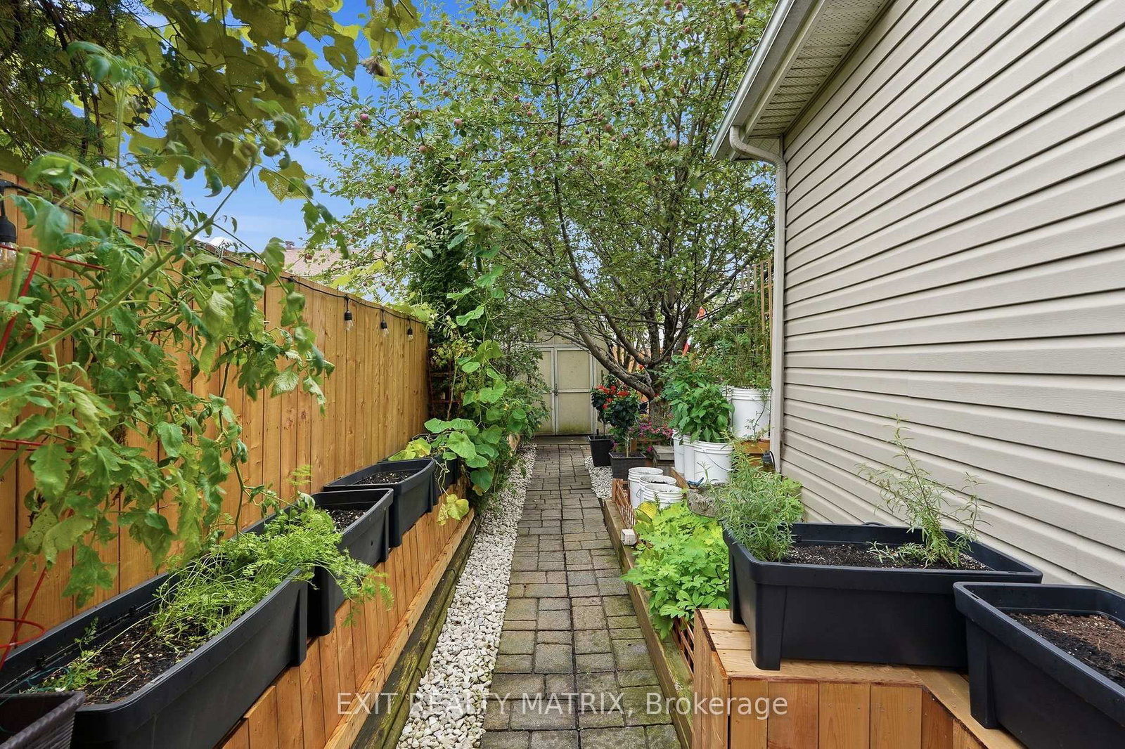 4233 Kelly Farm Drive • Ottawa, ON photo 31