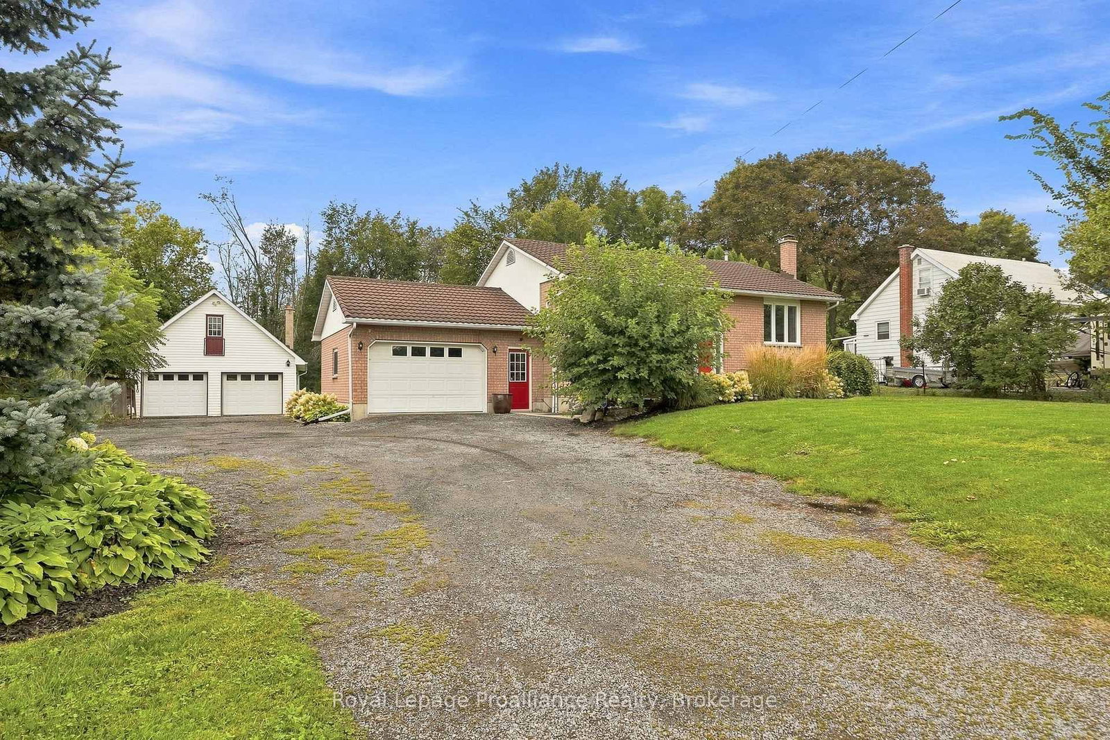 131 Ashley Street • Quinte West, ON photo 1