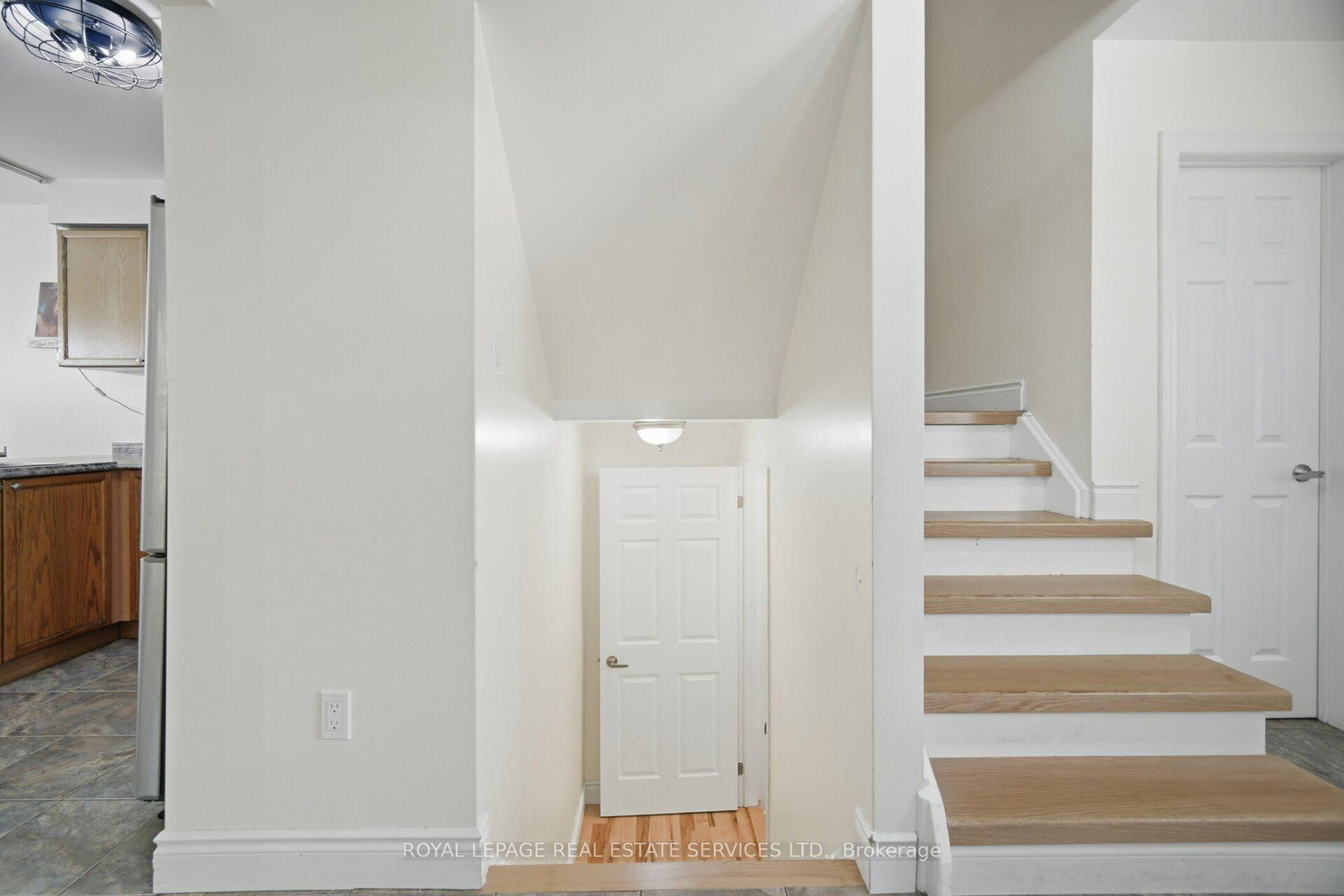 28 Wheatland Drive • Cambridge, ON photo 32