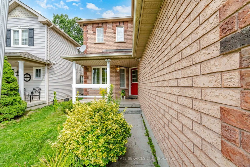 28 Wheatland Dr photo 5
