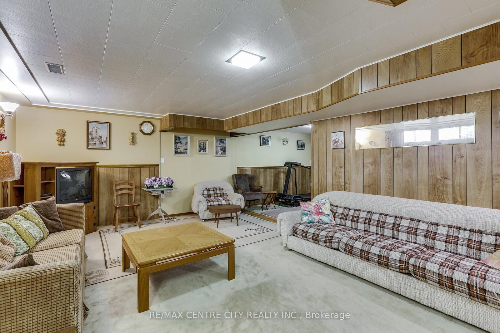 223 Halls Mill Road • London South, ON photo 35