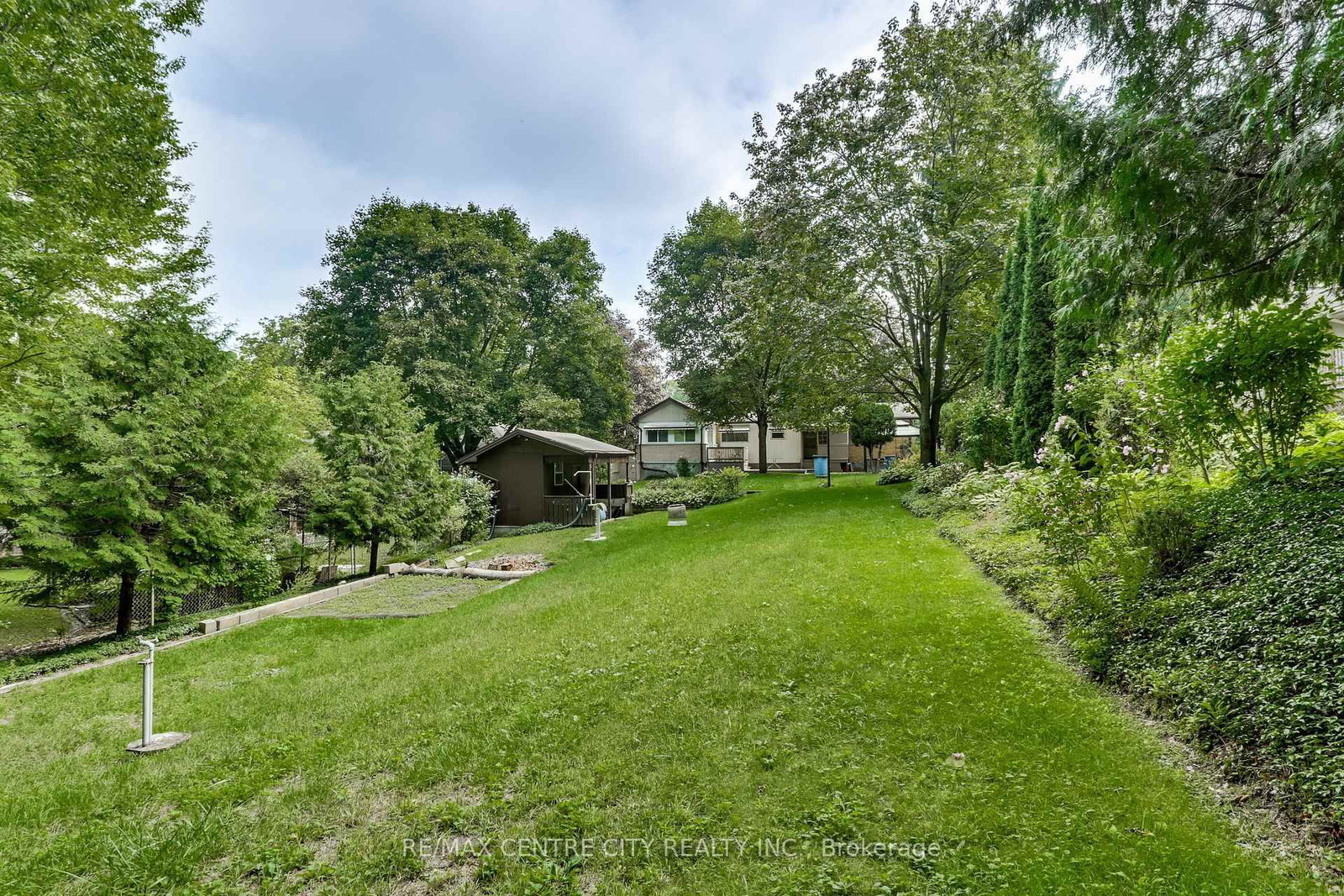 223 Halls Mill Road • London South, ON photo 47