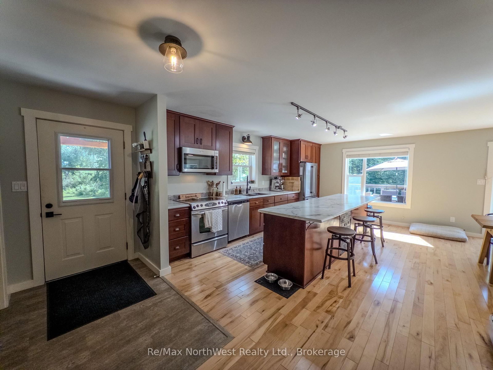78 Sundin Road • Kenora Remote Area, ON photo 6