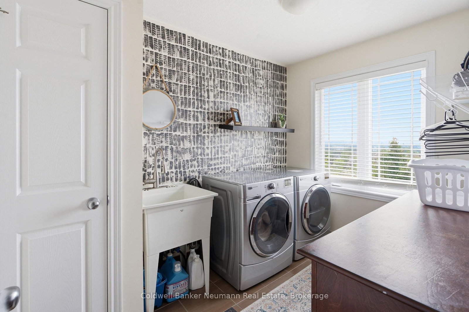 110 Oakes Crescent • Guelph, ON photo 23