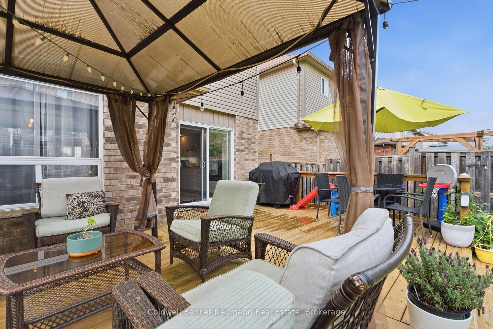 110 Oakes Crescent • Guelph, ON photo 33