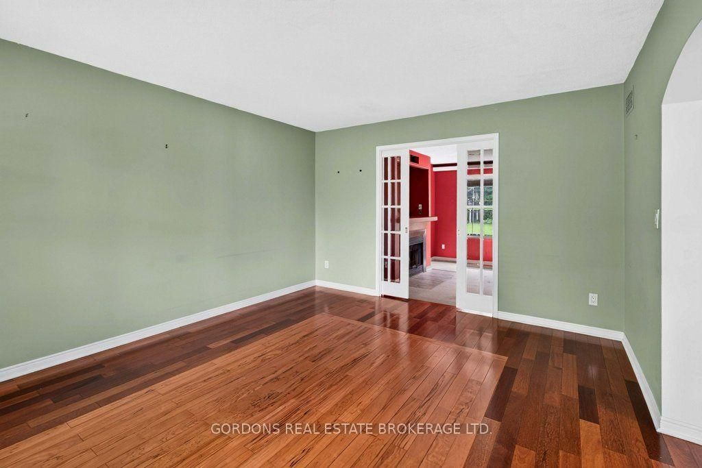 4708 Wolfe Swamp Road • Harrowsmith, ON photo 12