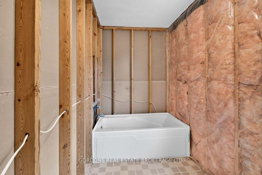 4708 Wolfe Swamp Road • Harrowsmith, ON photo 35