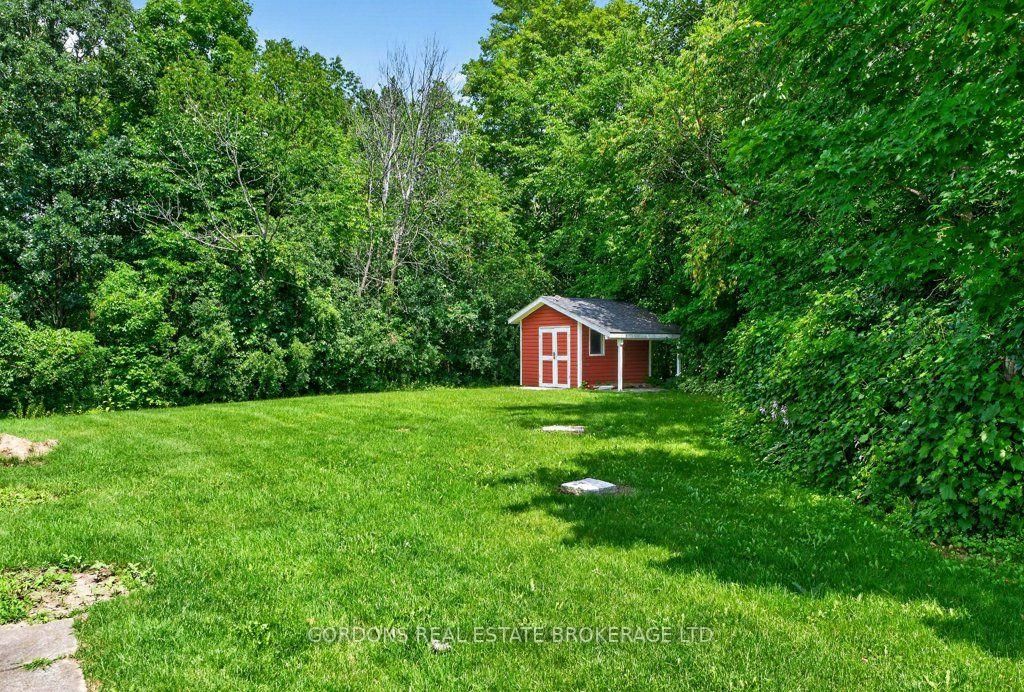 4708 Wolfe Swamp Road • Harrowsmith, ON photo 8