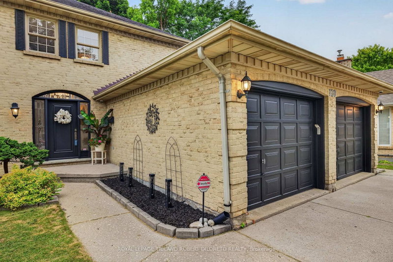 110 Summerdale Place