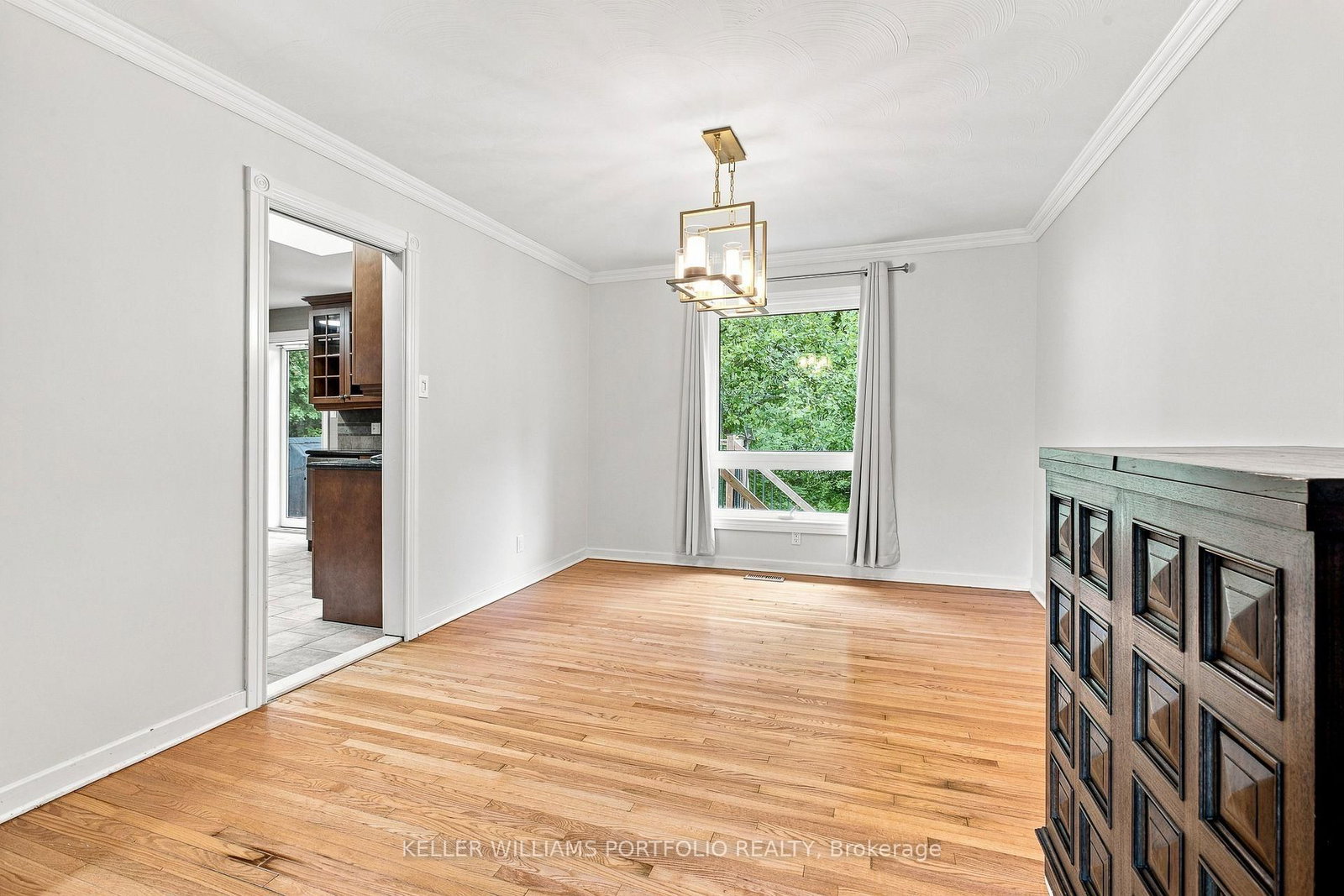 123 Dorothea Drive • Ottawa, ON photo 8