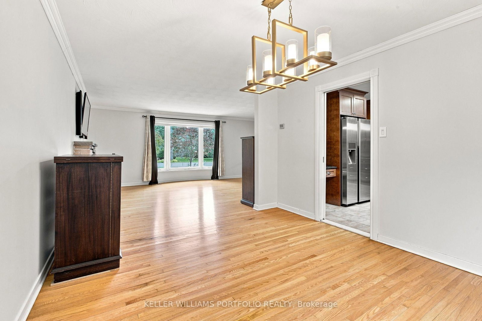 123 Dorothea Drive • Ottawa, ON photo 9