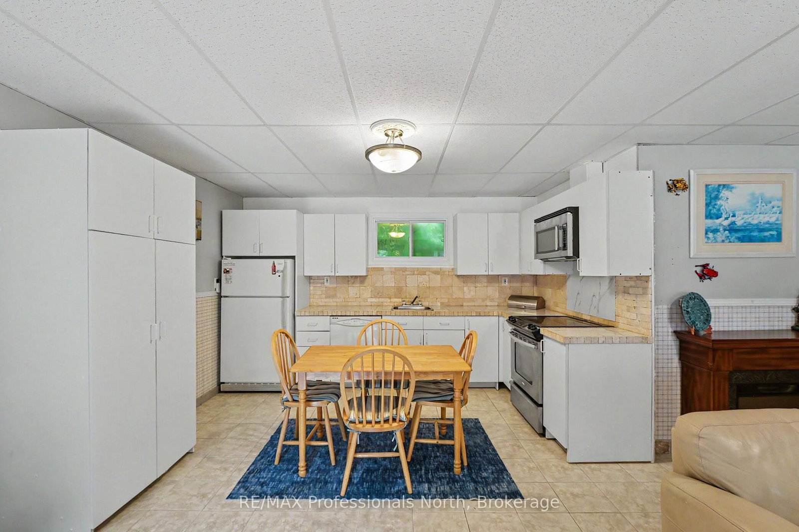 1363 Ross Lake Road • Dysart et al, ON photo 11