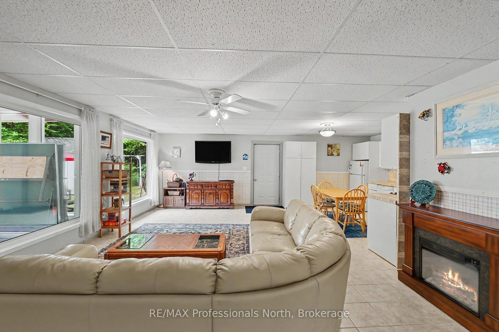 1363 Ross Lake Road • Dysart et al, ON photo 6