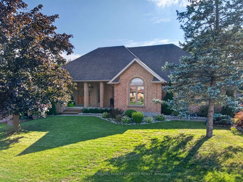19 Woodland Drive