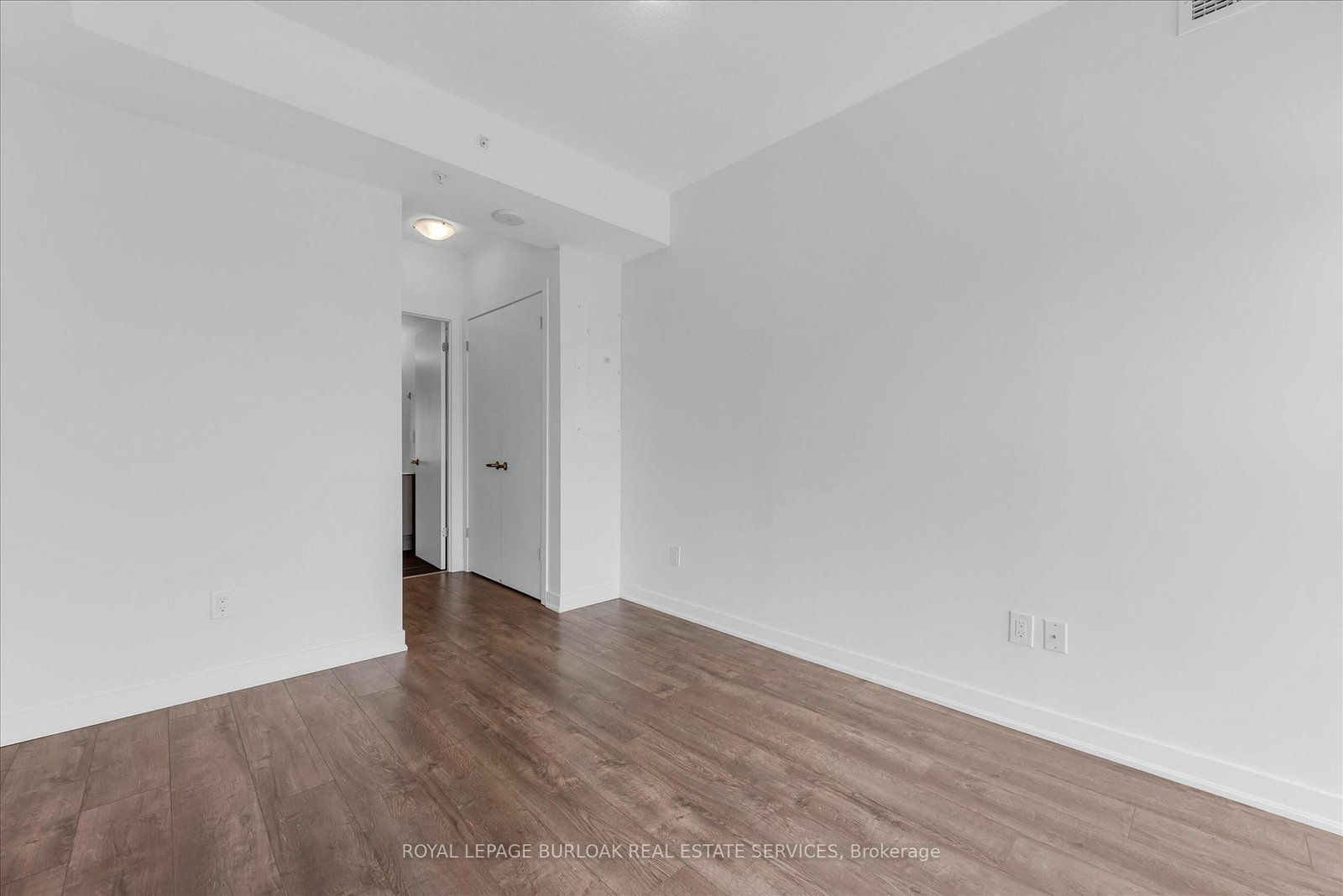 550 North Service Road N • #612 • Grimsby, ON photo 21