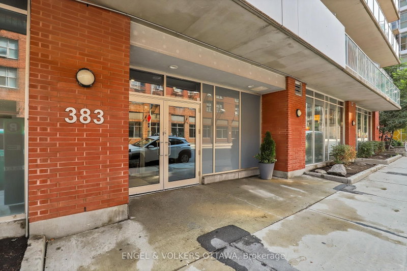 406 - 383 Cumberland Street