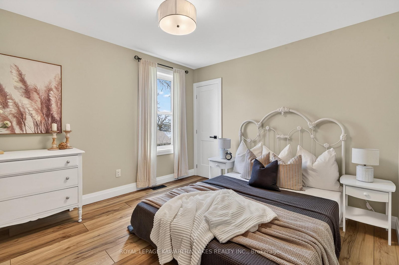 45 OAK Street • Kawartha Lakes, ON photo 12