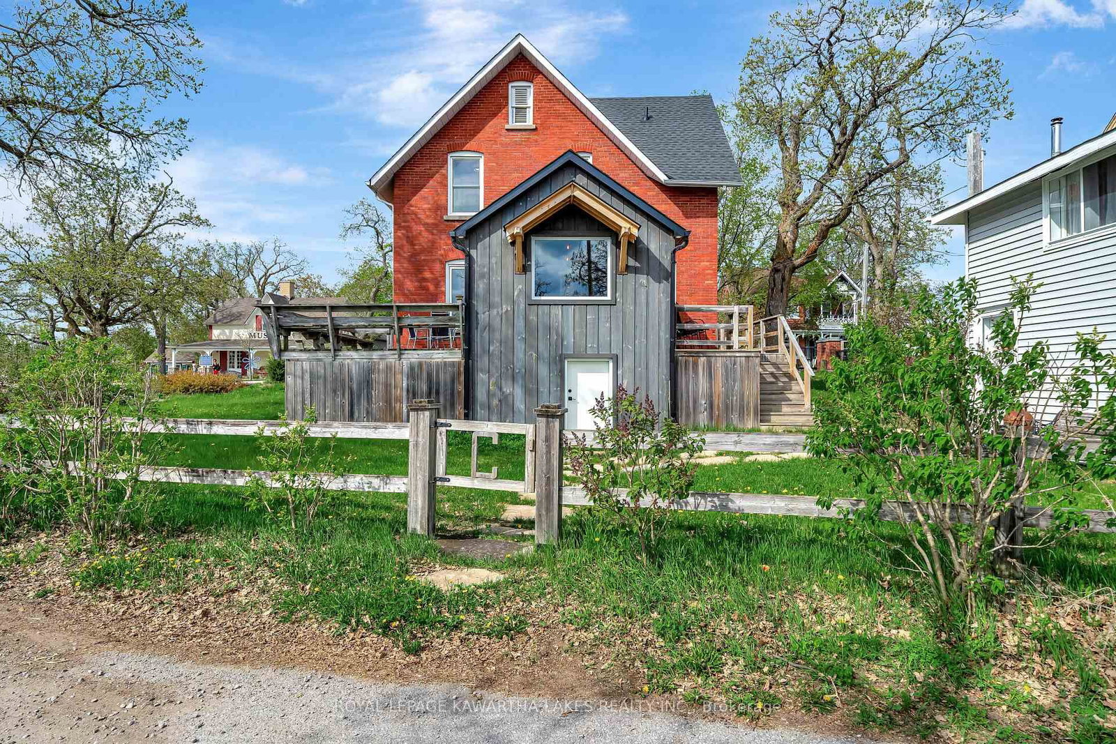 45 OAK Street • Kawartha Lakes, ON photo 37