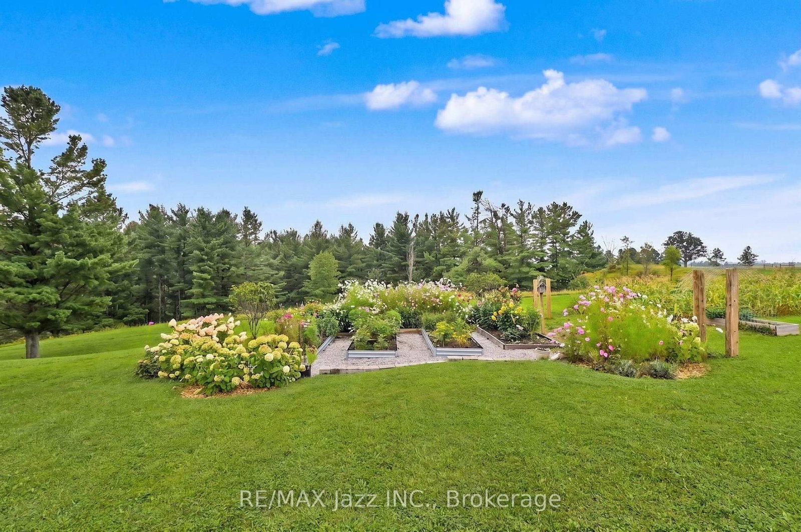 753 Syer 8th Line • Cavan Monaghan, ON photo 19