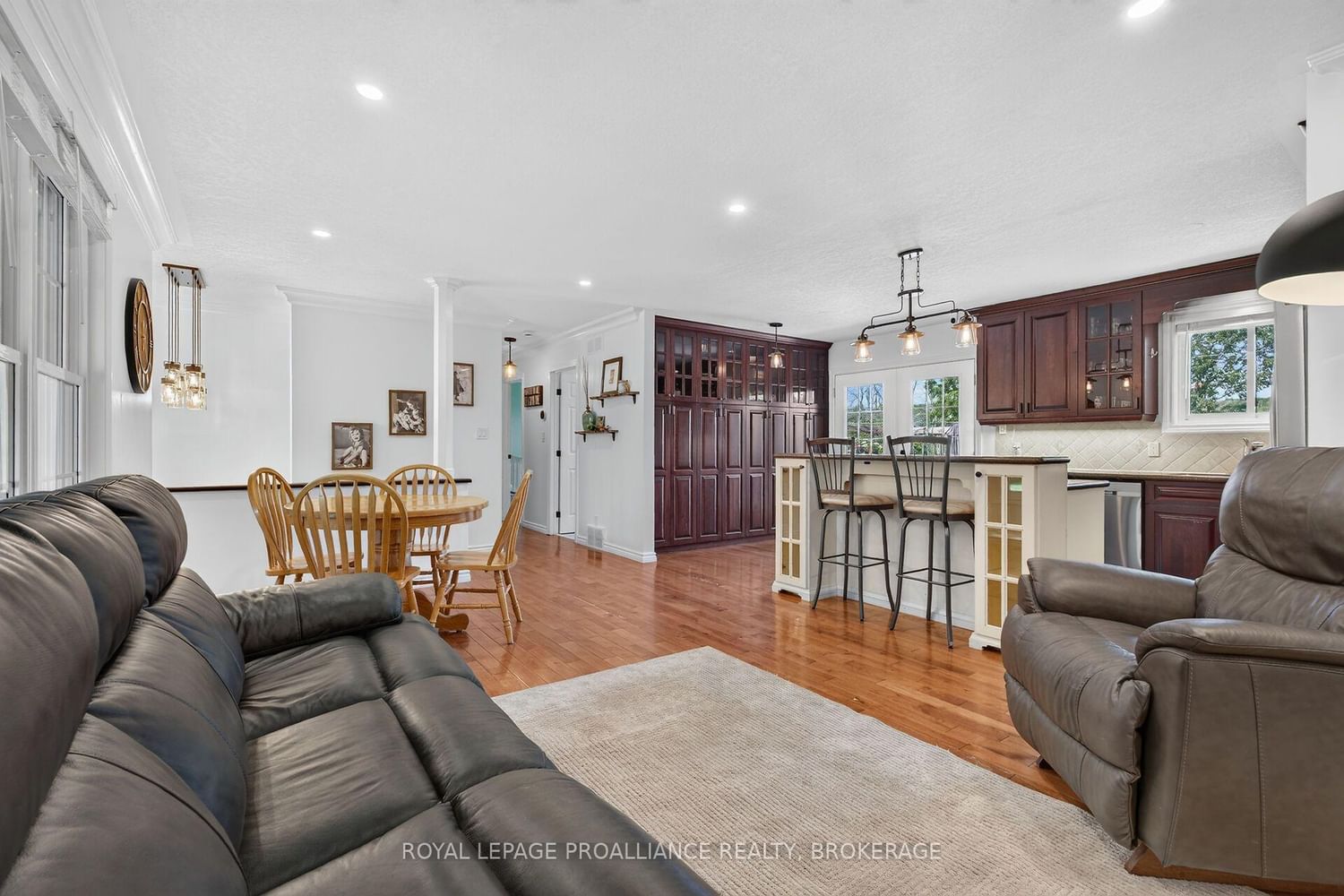 691 Aylmer Crescent • Kingston, ON photo 8