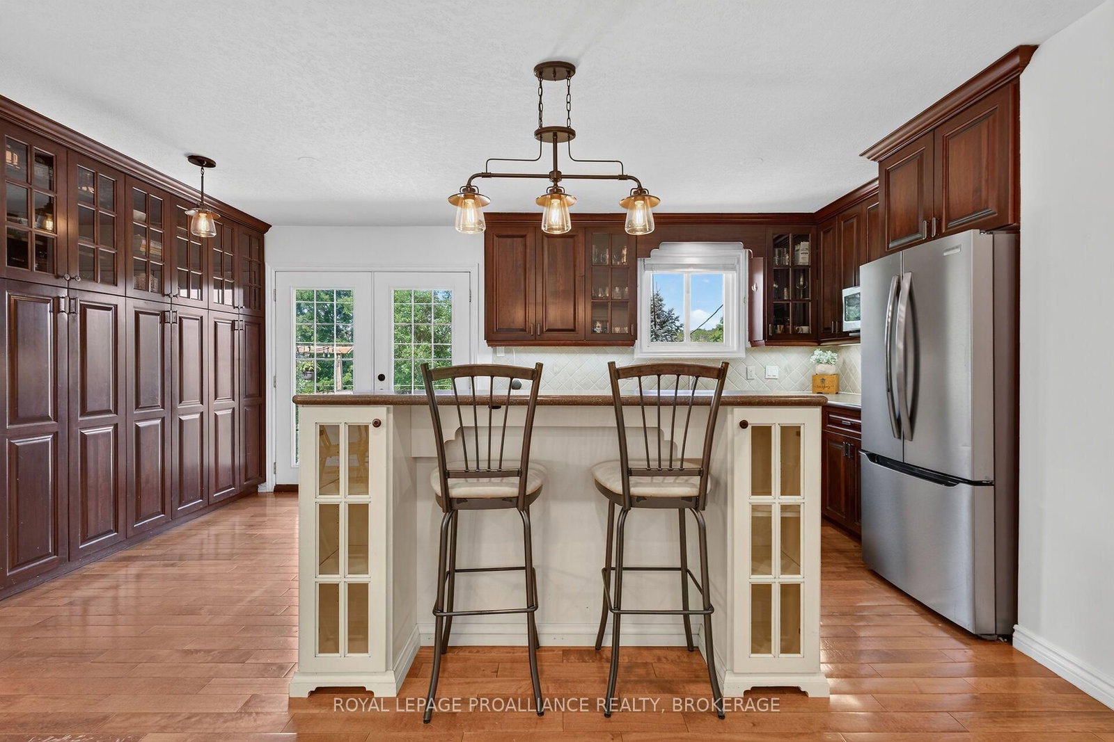691 Aylmer Crescent • Kingston, ON photo 9