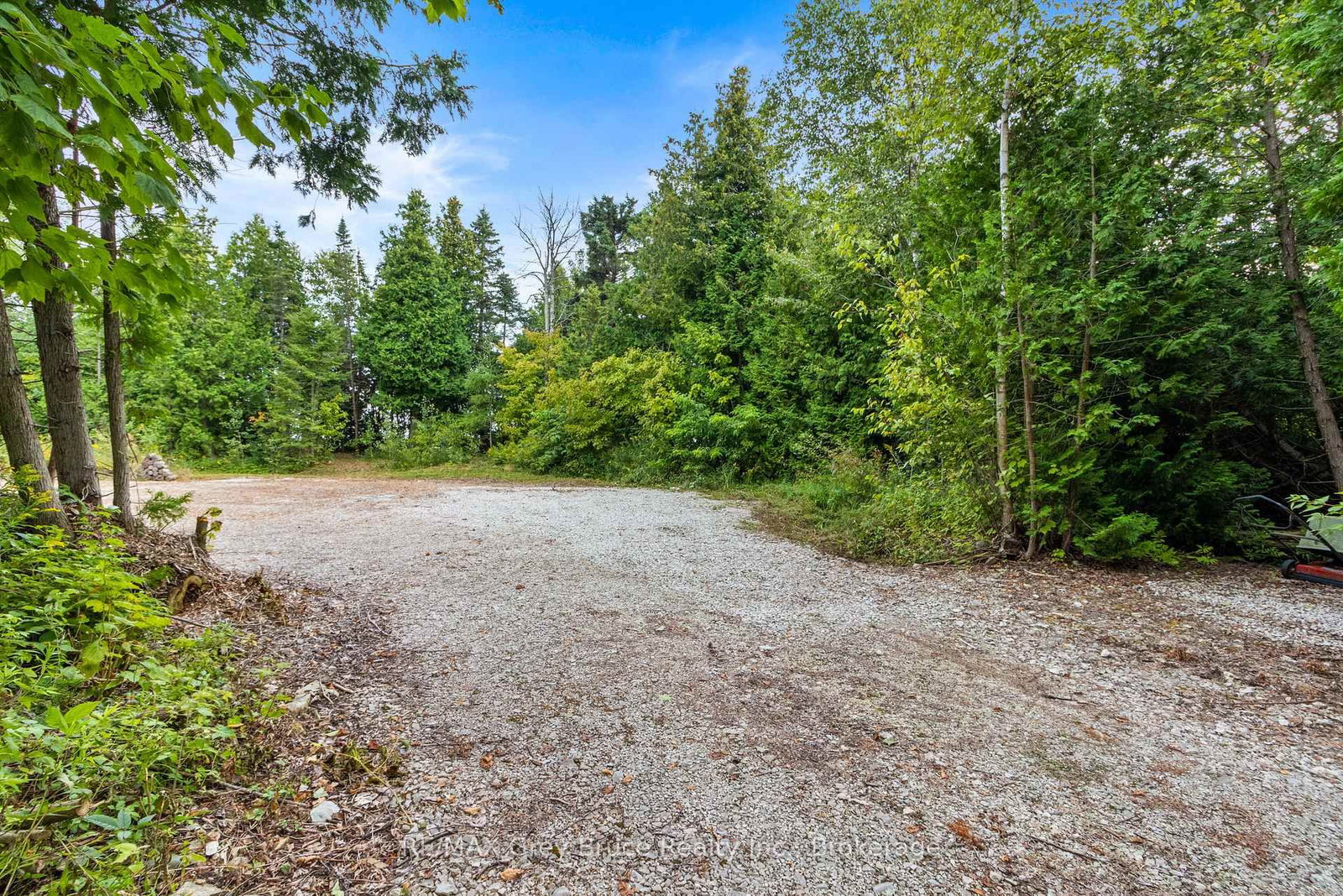 172 Greenough Point Road • Northern Bruce Peninsula, ON photo 13