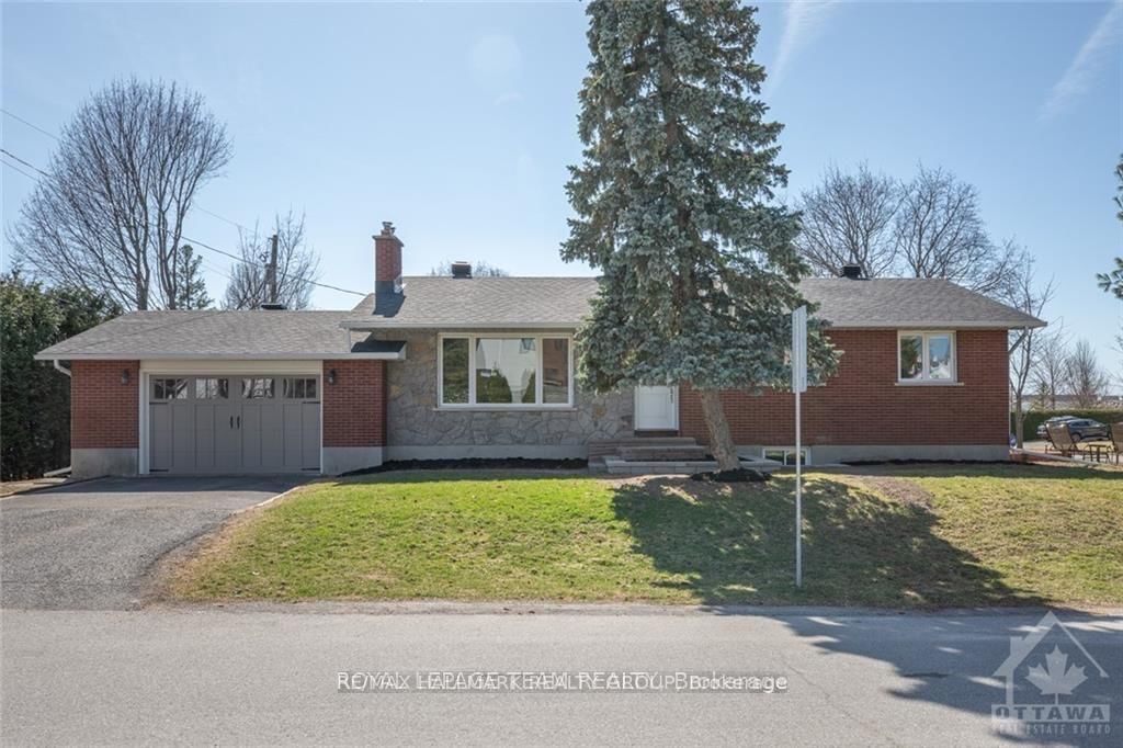 Front view of 2 Indian Road, Ottawa