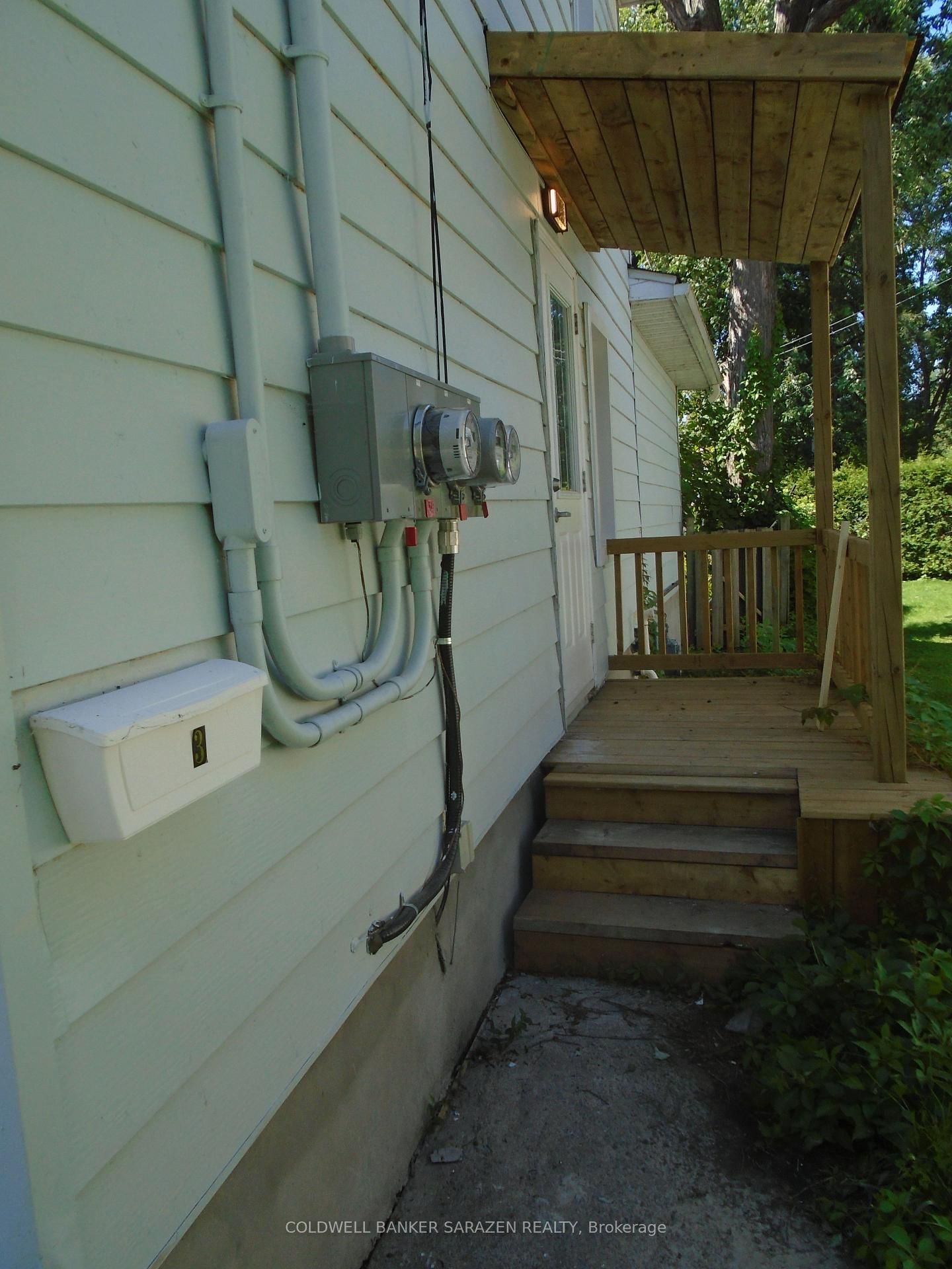 383 Montfort Street N • Ottawa, ON photo 13