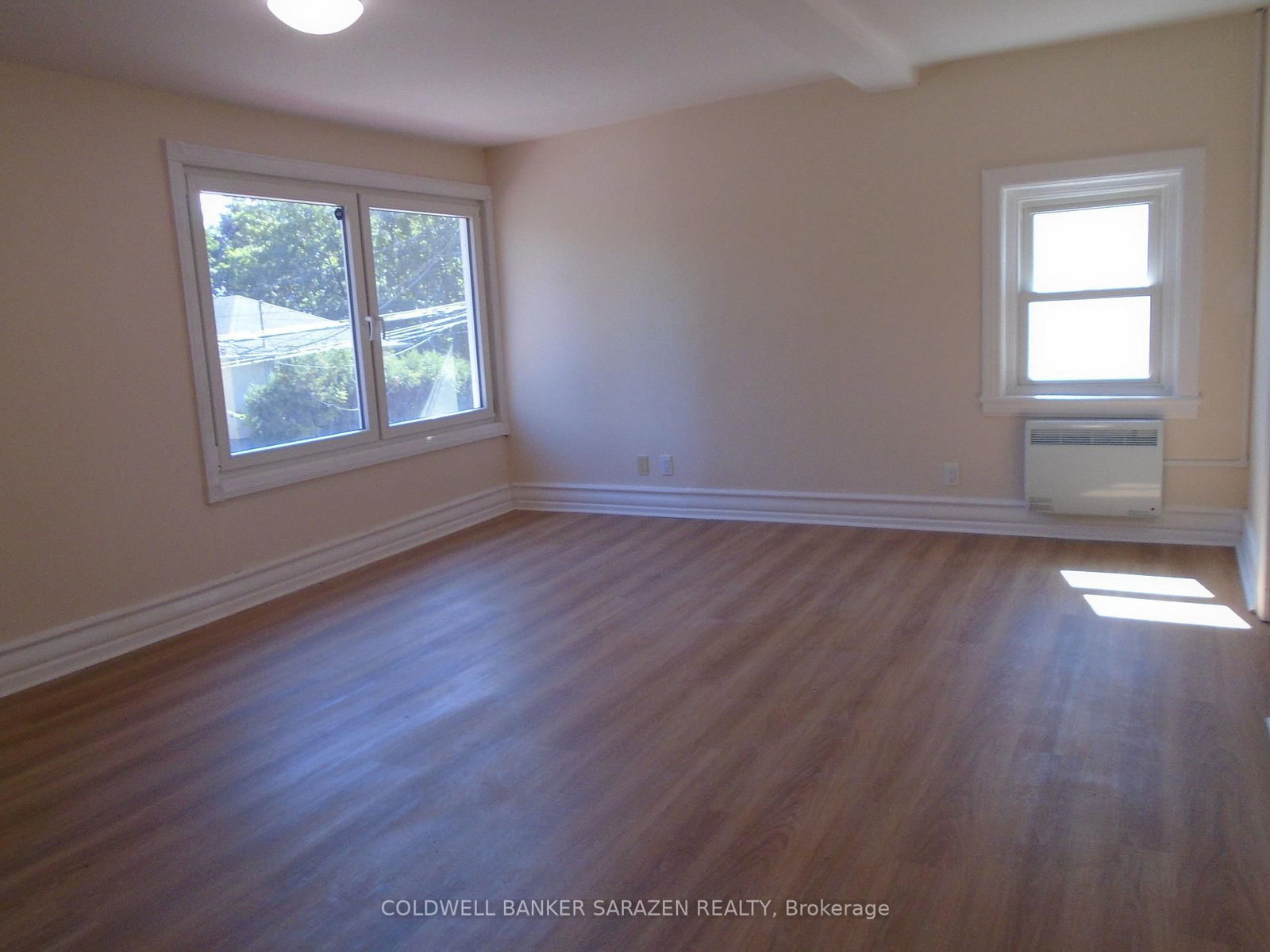 383 Montfort Street N • Ottawa, ON photo 14