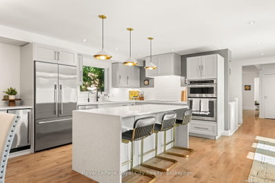 48 Campion Avenue • Guelph, ON photo 4