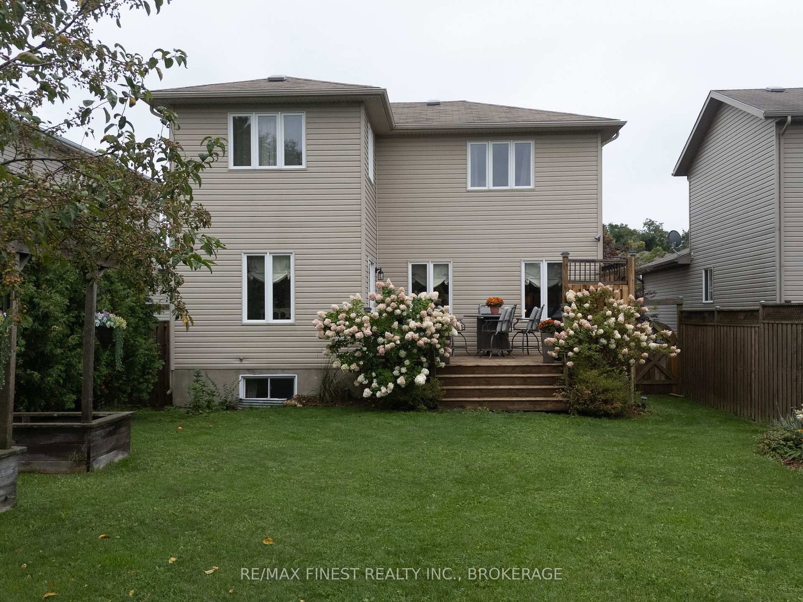 108 Mcdonough Crescent • Loyalist, ON photo 41