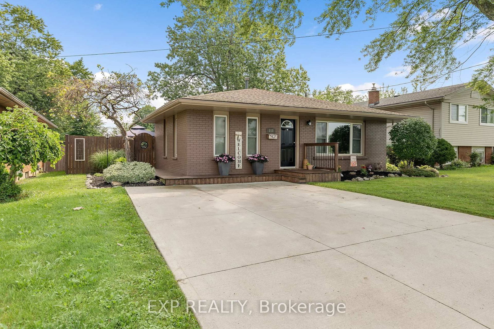 111 Concession Road • Fort Erie, ON photo 3