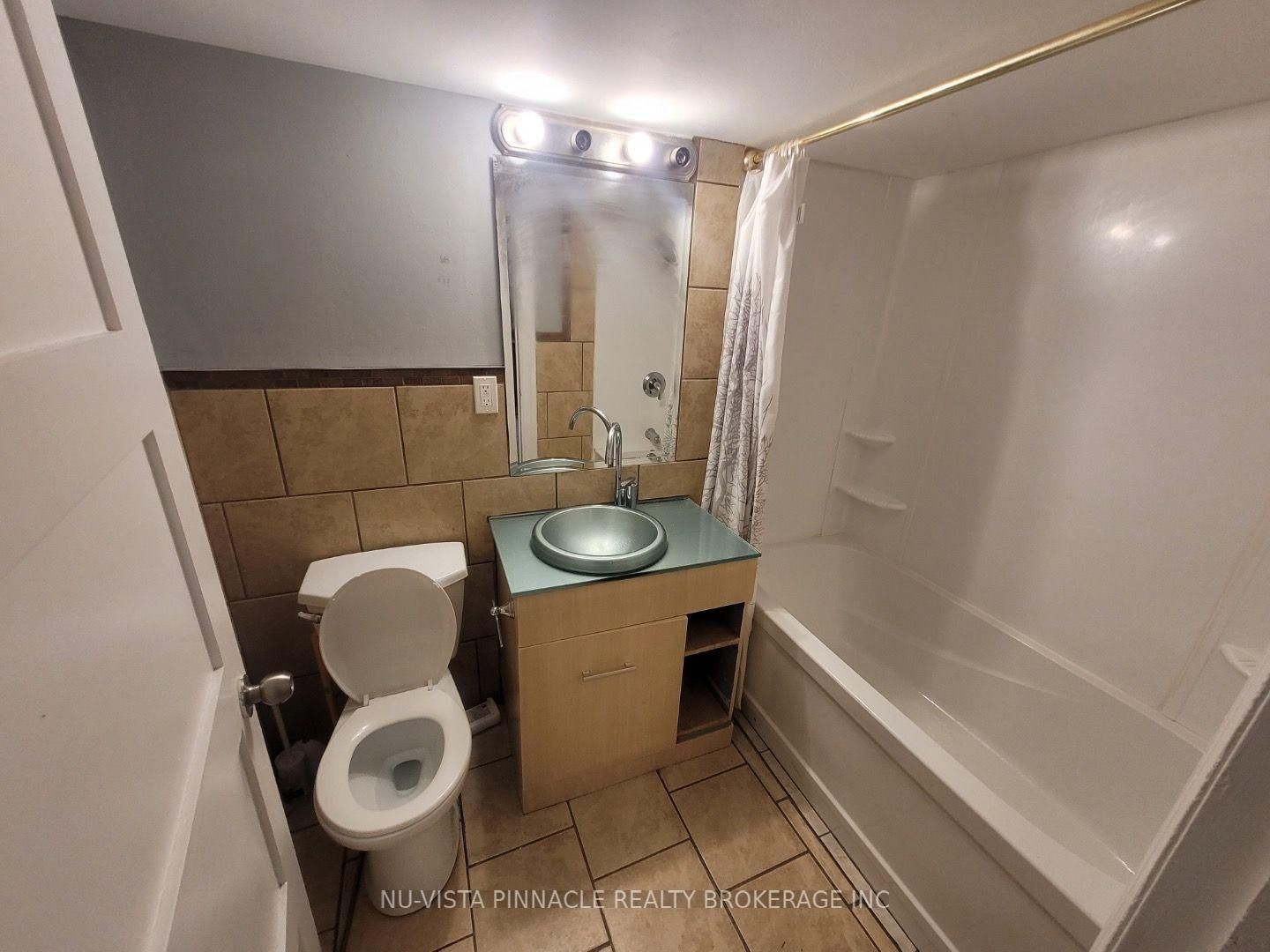 572 Oxford Street E • London East, ON photo 16