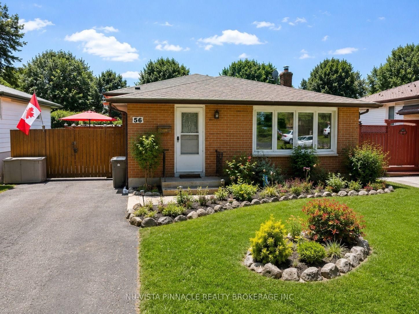 56 KINTAIL Crescent • London South, ON photo 2