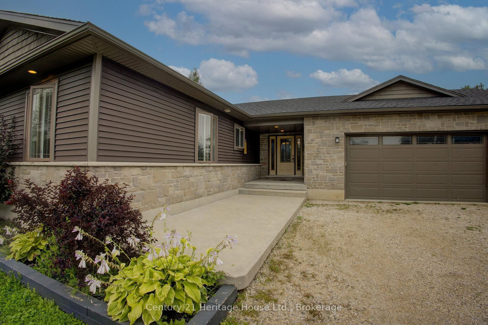201 Hutton Hill Road • West Grey, ON photo 4