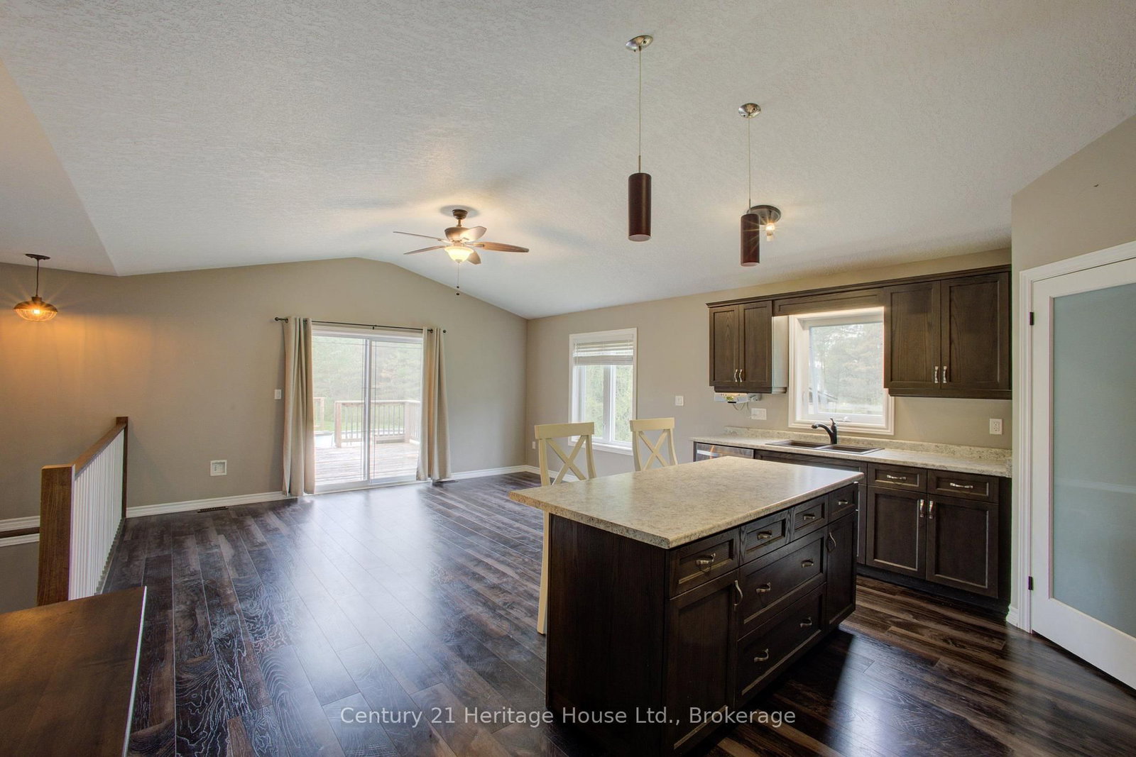 201 Hutton Hill Road • West Grey, ON photo 8