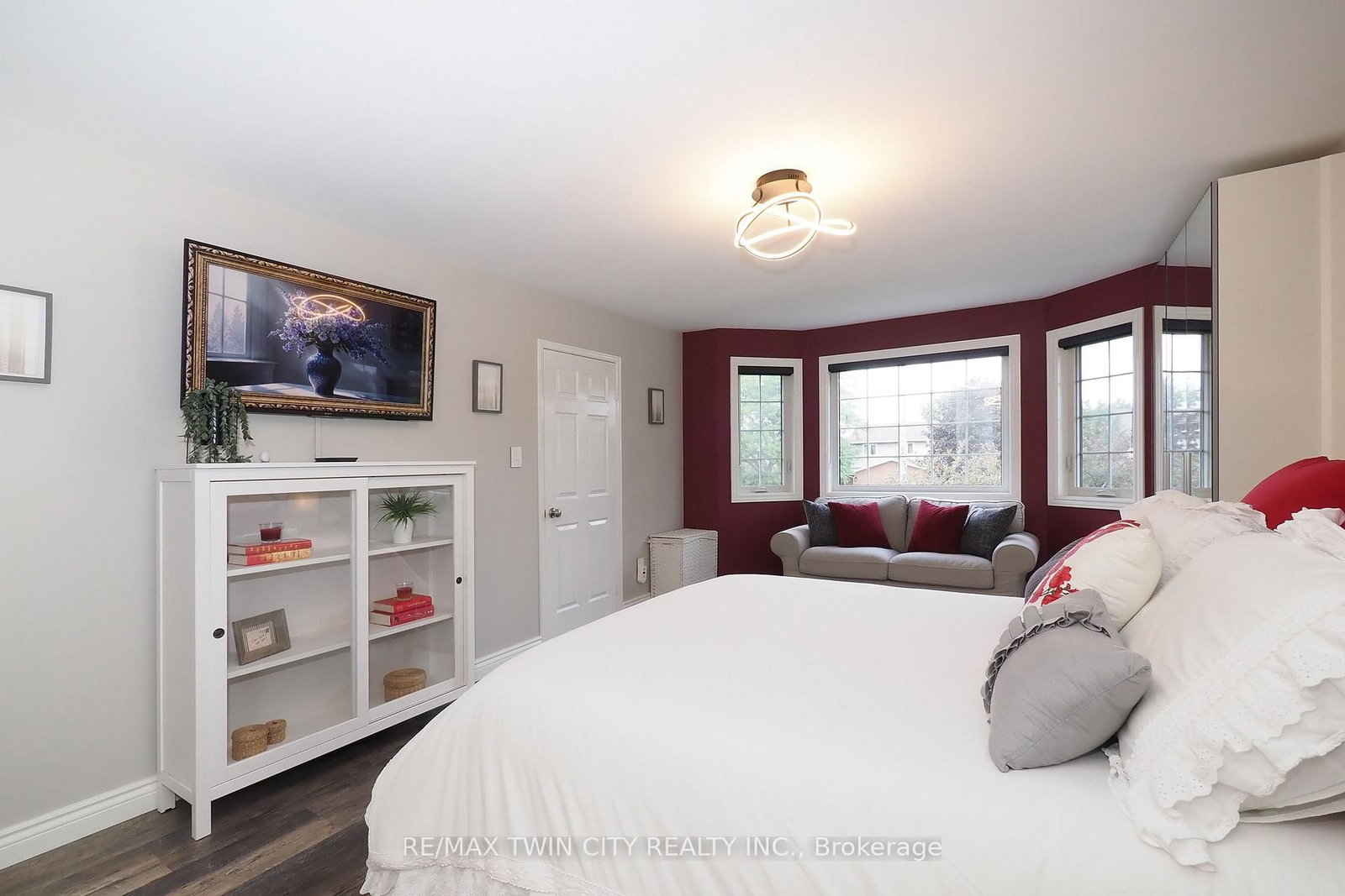 324 Cooper Street • Cambridge, ON photo 21