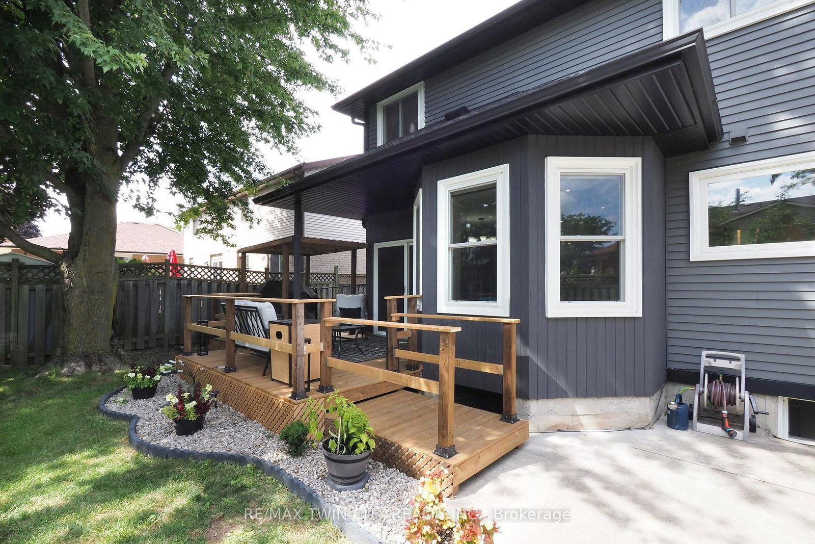 324 Cooper Street • Cambridge, ON photo 34