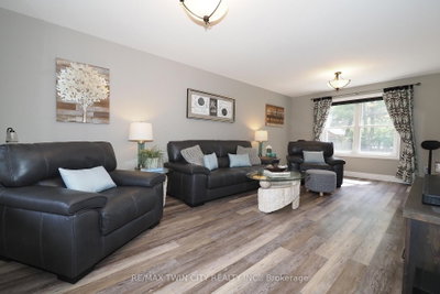 324 Cooper Street • Cambridge, ON photo 5
