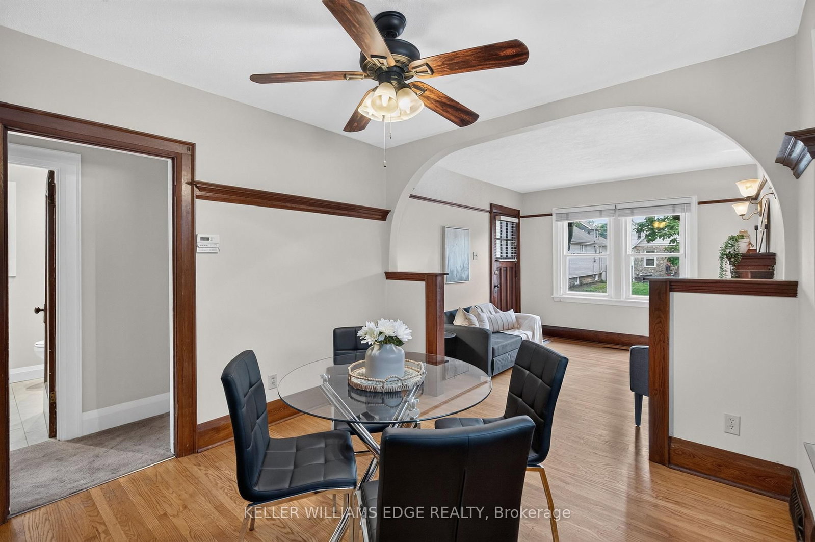 30 Barons Avenue N • Hamilton, ON photo 21